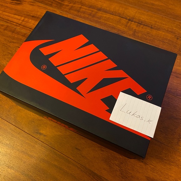 Jordan 1 high court purple - Picture 10 of 10